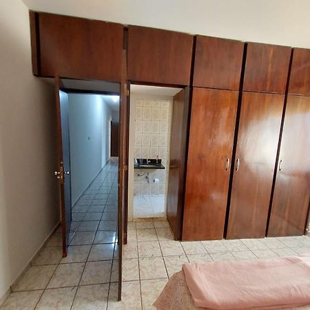 Hotel Casa Da Malu Uberlândia Esterno foto
