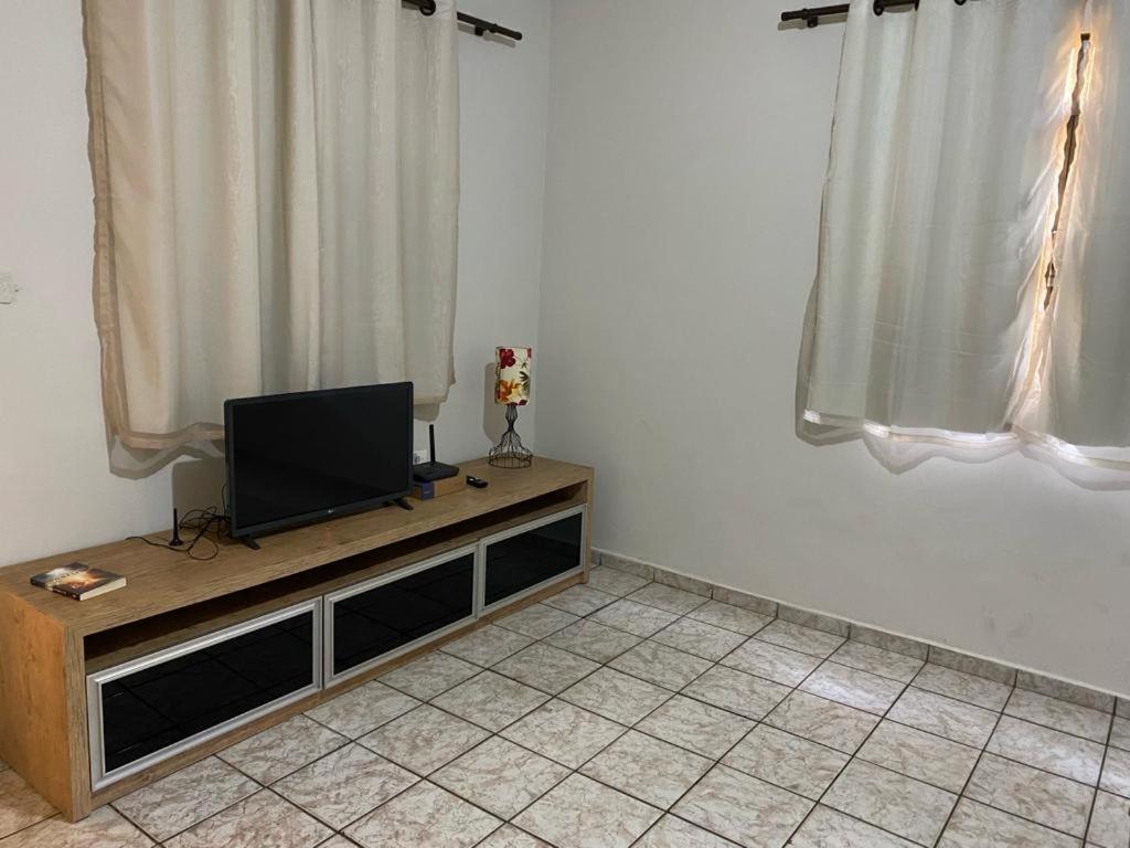 Hotel Casa Da Malu Uberlândia Esterno foto